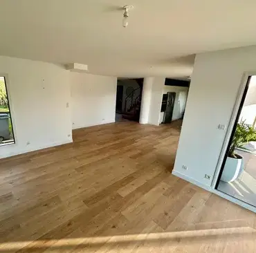 tapissier décorateur à Saint-Méen-le-Grand - image 2